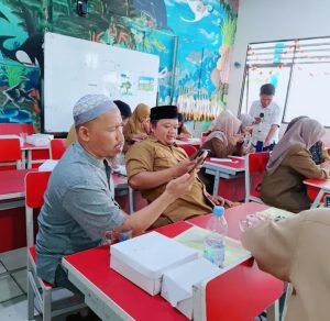 Dosen MPMT melakukan PkM lanjutan di SDN Pondok Cabe Ilir 2, Pamulang