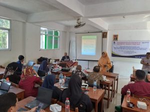 Dosen MPMT melakukan PkM di SMK Lingga Kencana, Depok